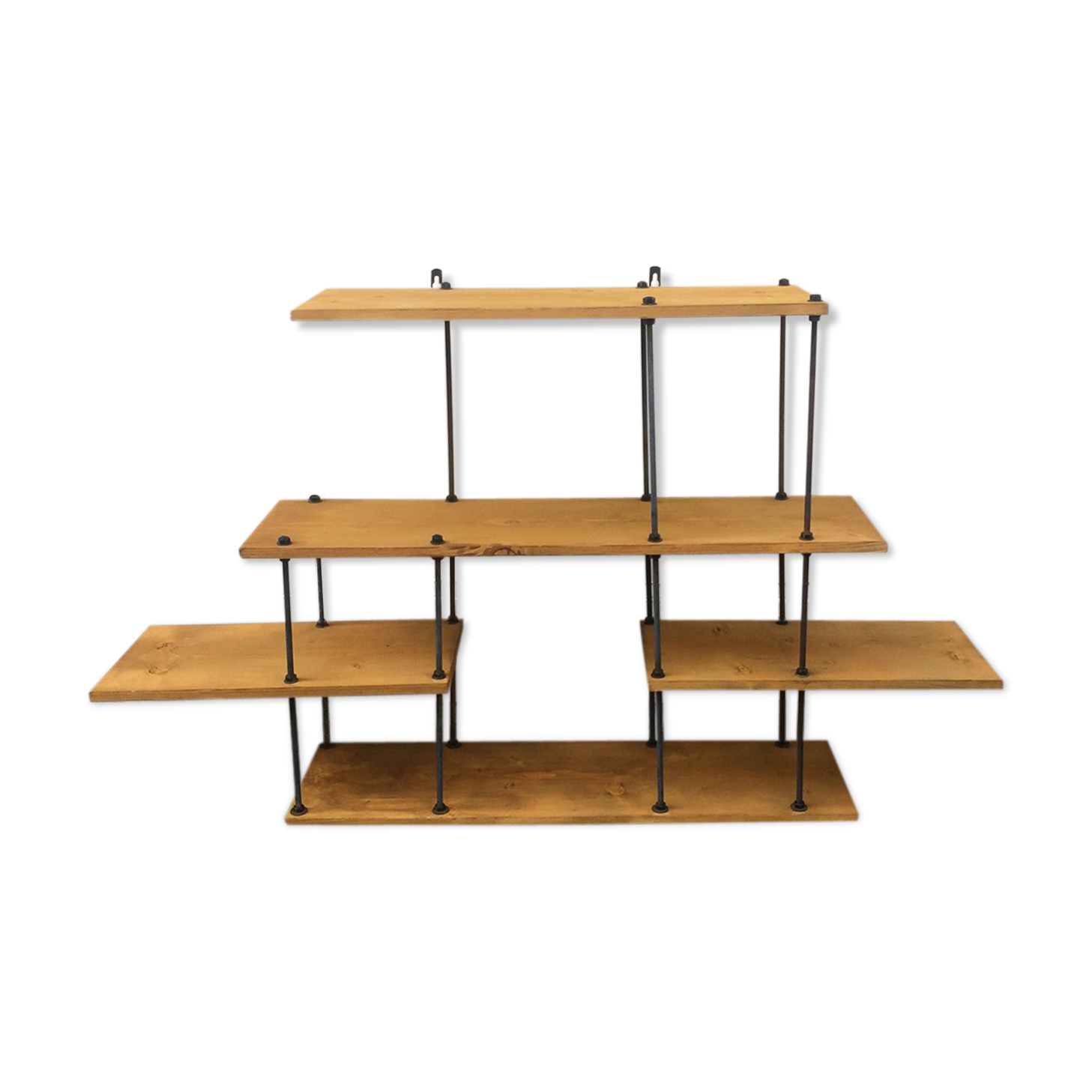 Shelf style industrial, deconstructed