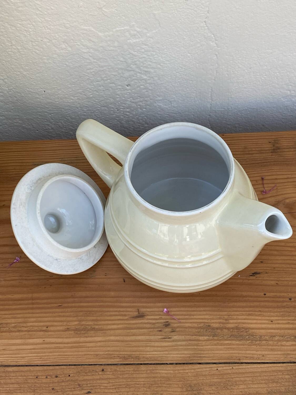 White ceramic teapot
