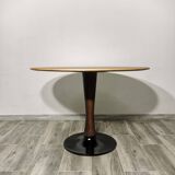 Drevotvar coffee table