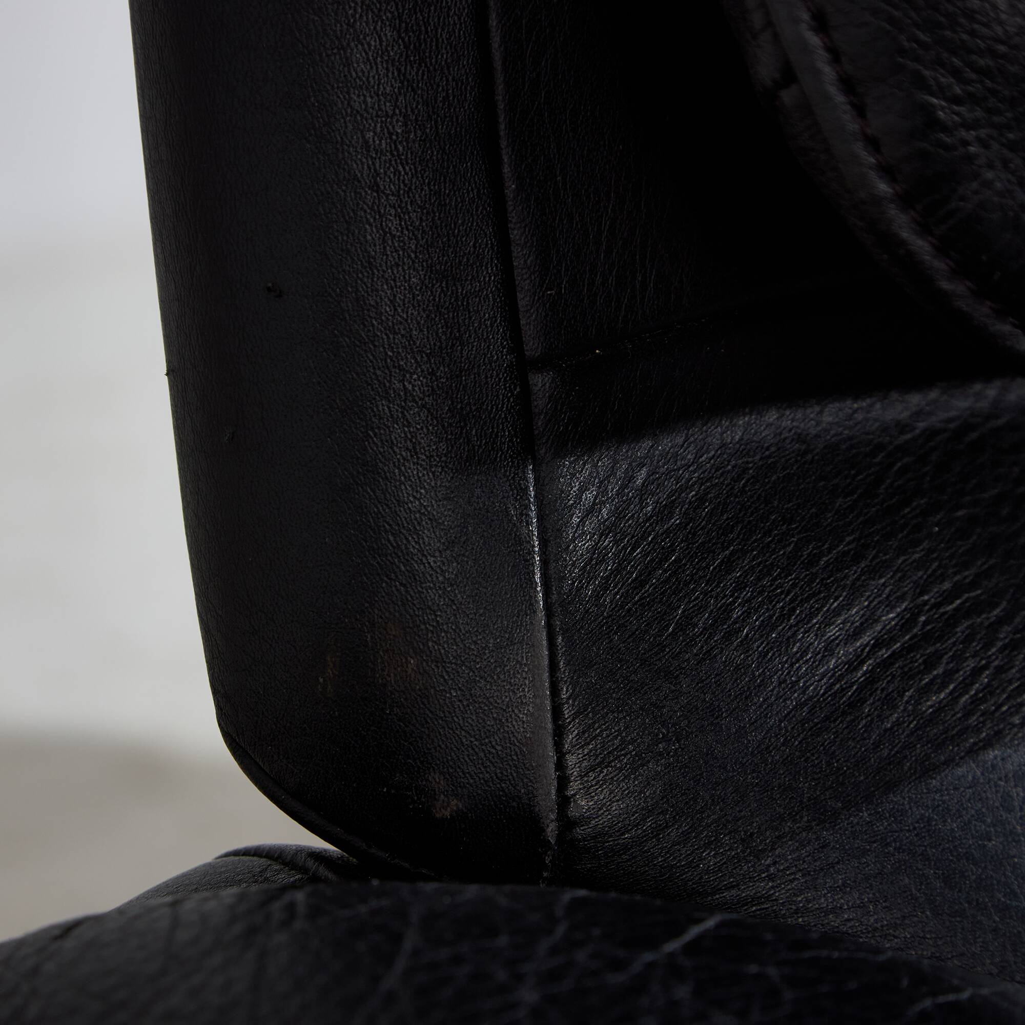 DS 2011 Leather Sofa by de Sede for de Sede, 1970s (MK10612)