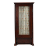 Armoire haute Art Déco française avec porte vitrée et compartiment caché, vers 1910