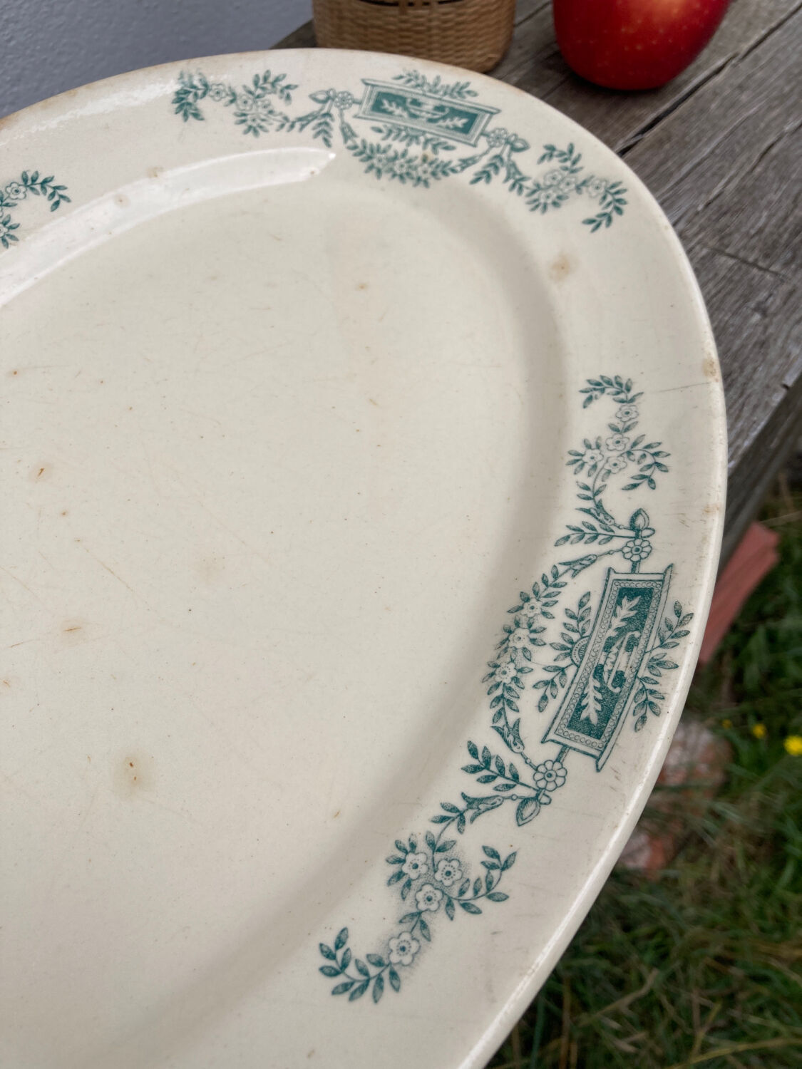 Earthenware dish Longchamp Lutèce