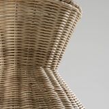 Aurea rattan column