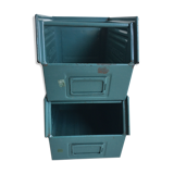 Metal beaked lockers