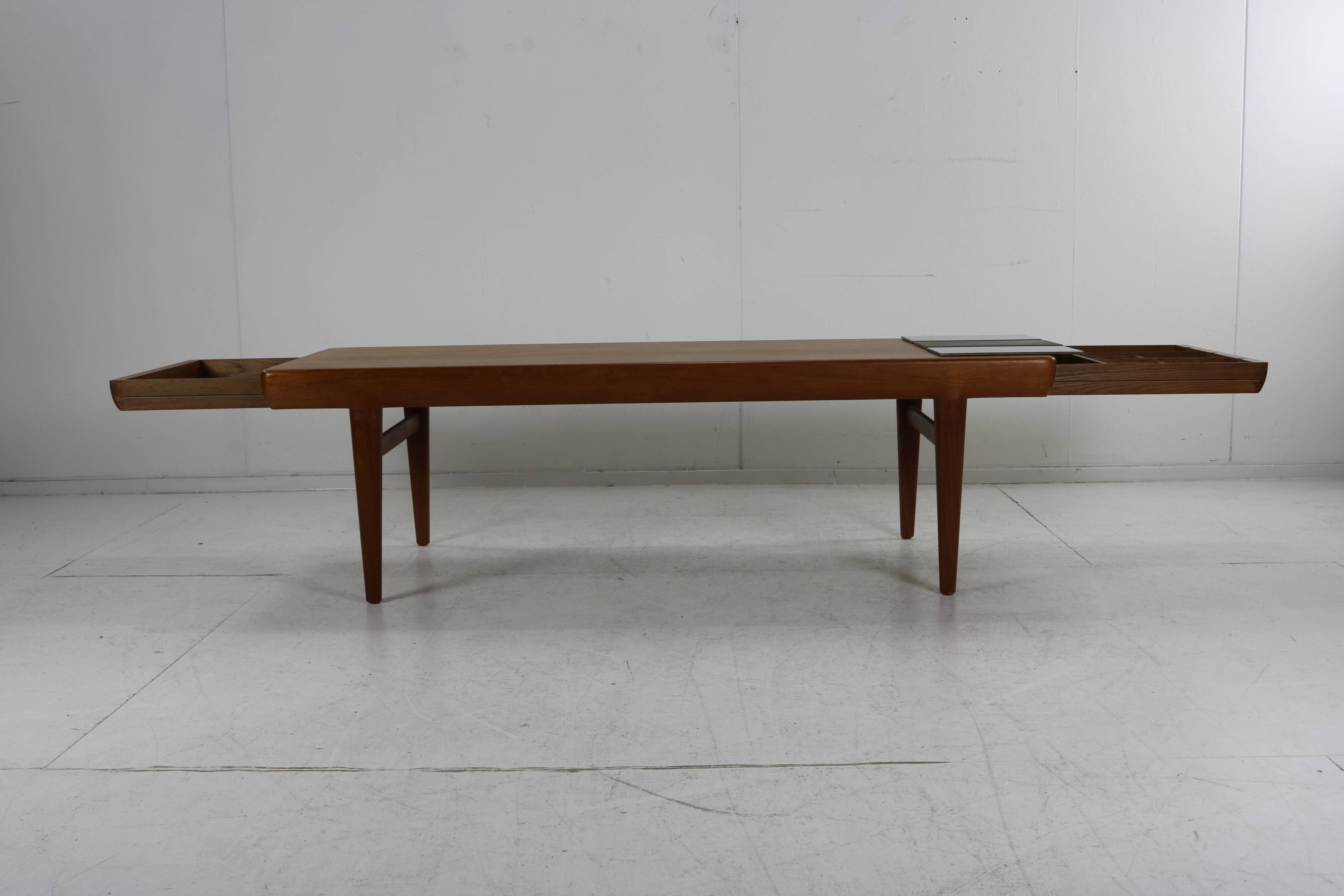 Danish design coffee table by Johannes Andersen for Silkeborg