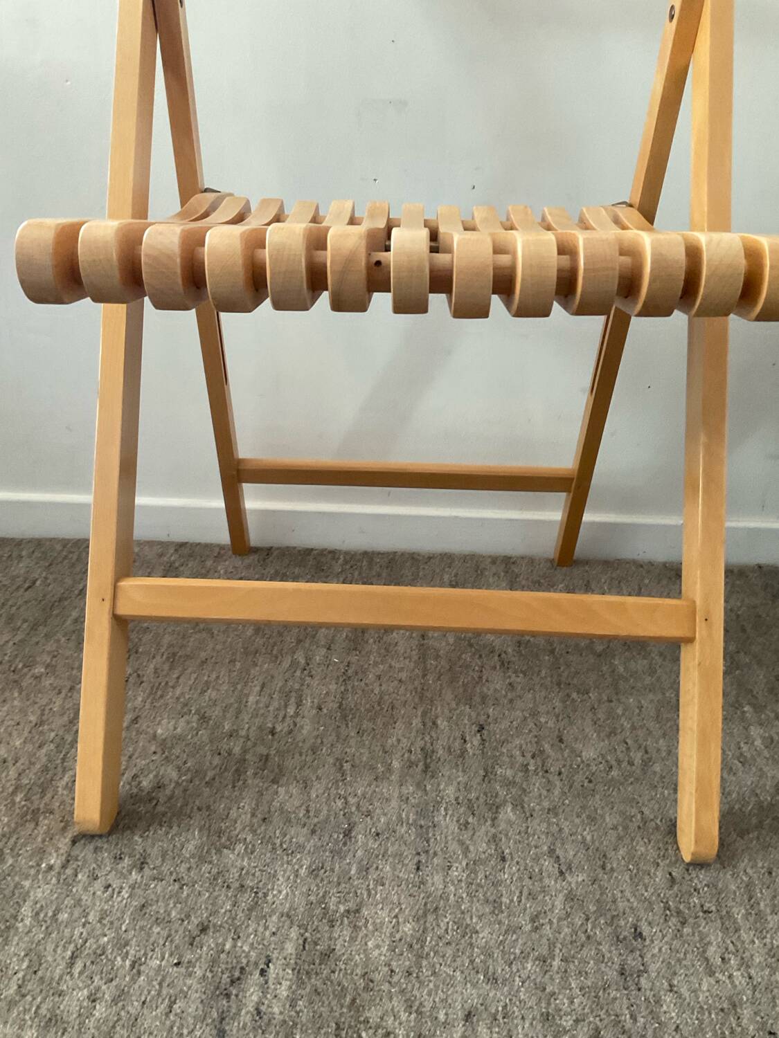 Vintage folding chair in solid beech