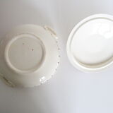 Pretty Red Iron Earth soup