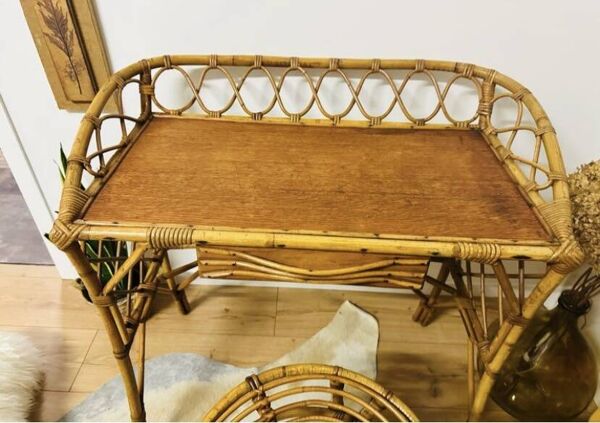 Ensemble bureau et chaise en rotin années 60