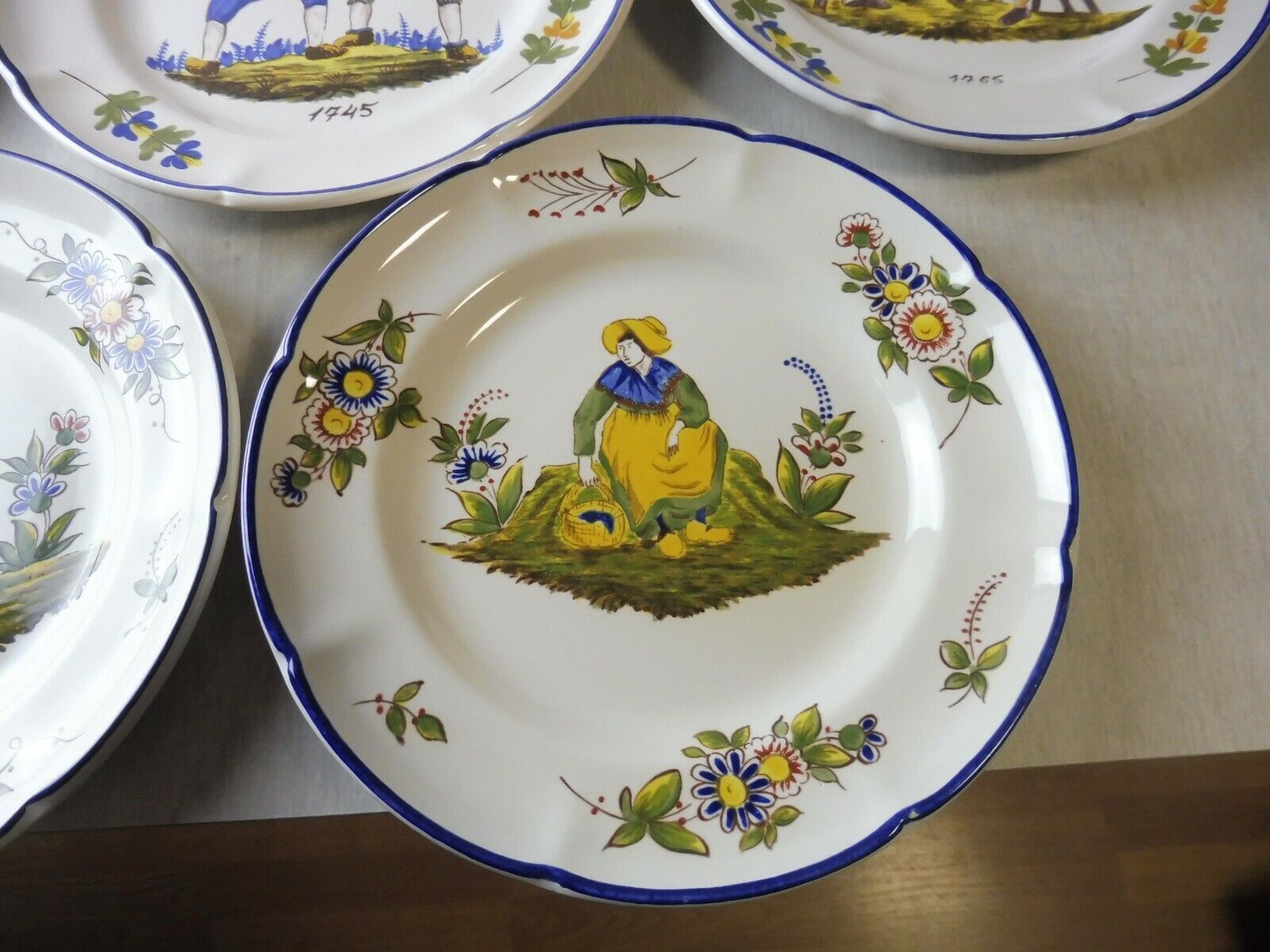Lot of old plates, Decoration Rouen / peasant, St Clement PD