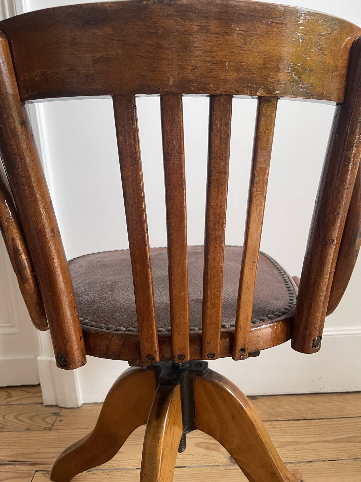 American office chair from the early 20th century.