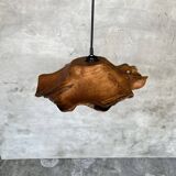 Small pendant light in corrugated teak leaf (Small D:30 H:20)