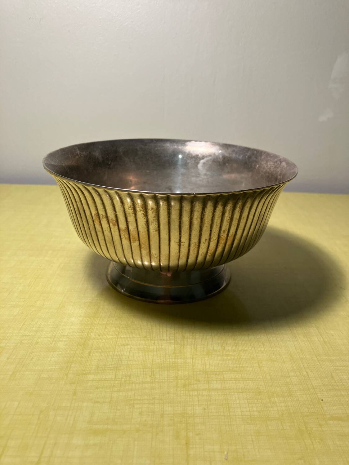 Silver metal stand bowl