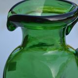 Pichet artisanal en verre vert d'Espagne