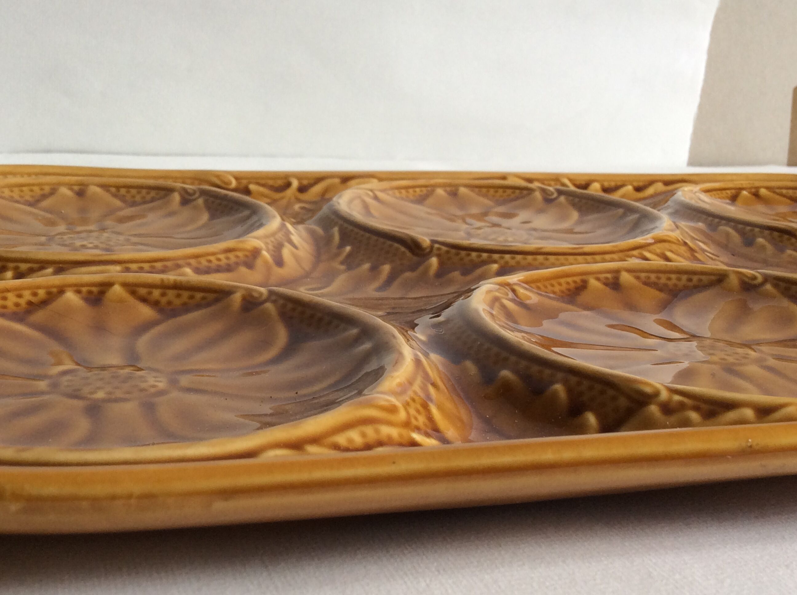 Gien Slurry dish, artichoke dish