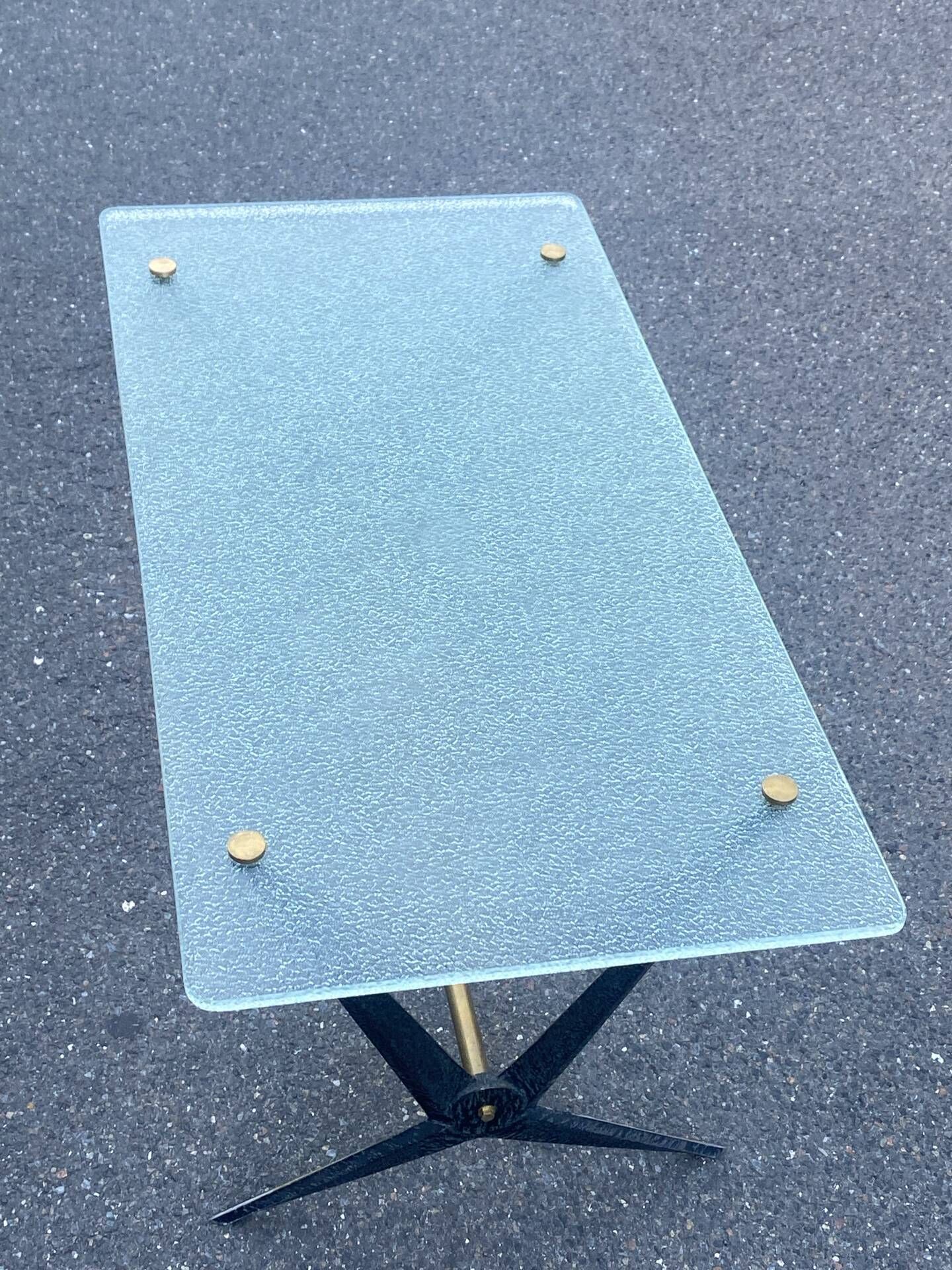 Table bas en verre 