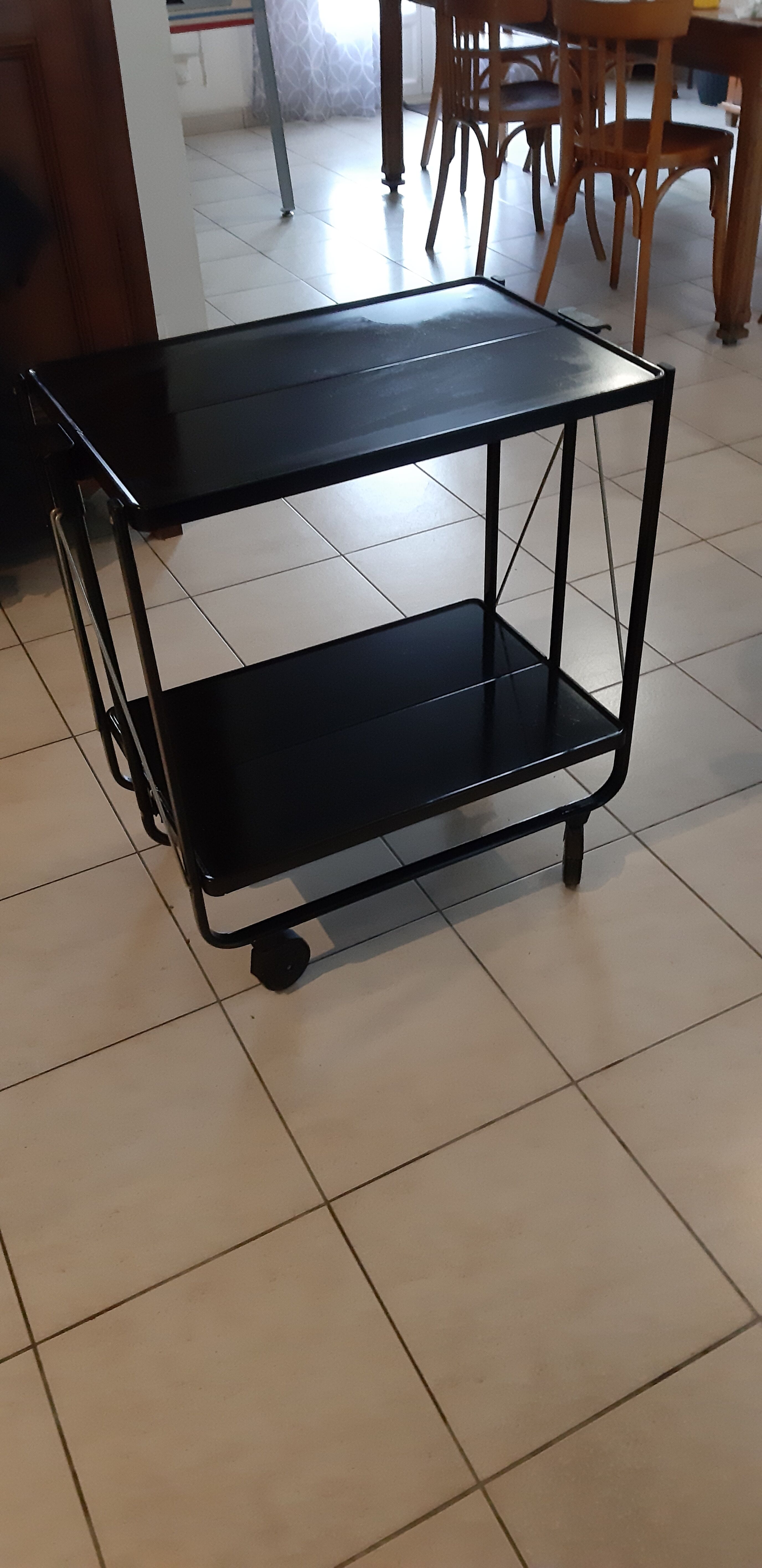 Vintage rolling and folding service