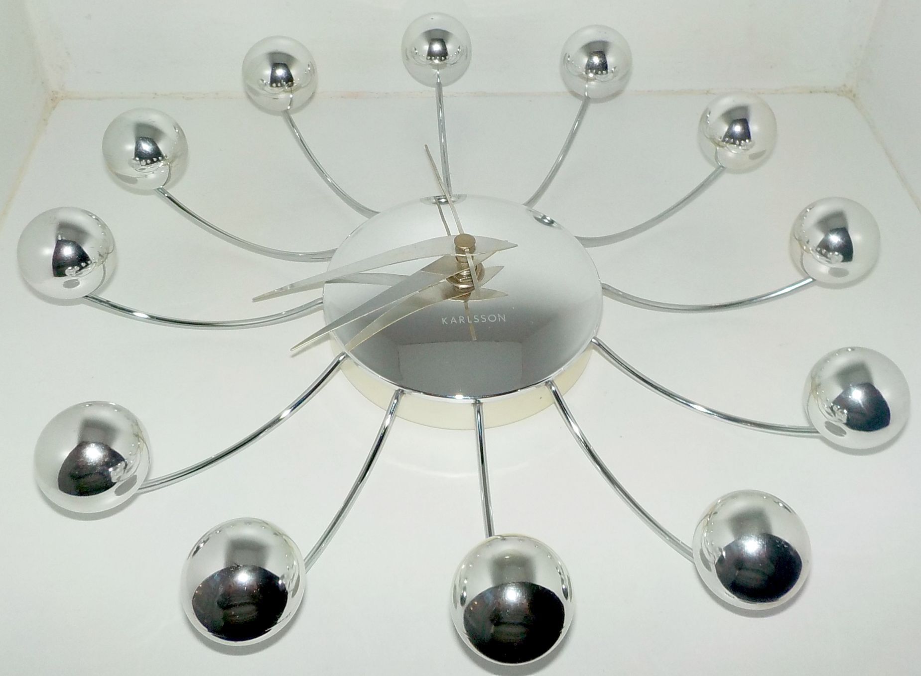 Wall clock Karlsson style Sputnik