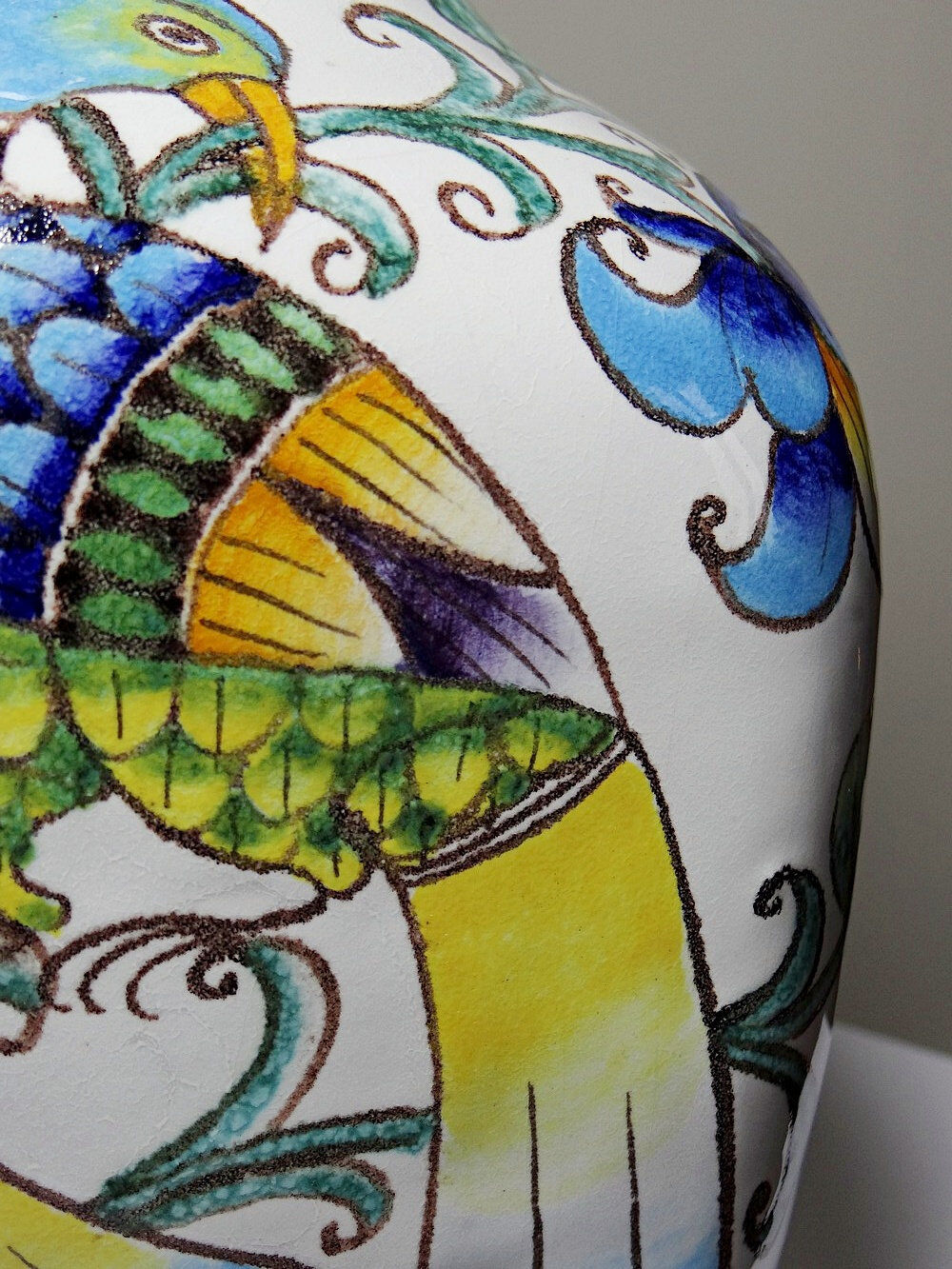 Large vintage Italian bottle vase from the 60s-80s in the style of Innocenti.