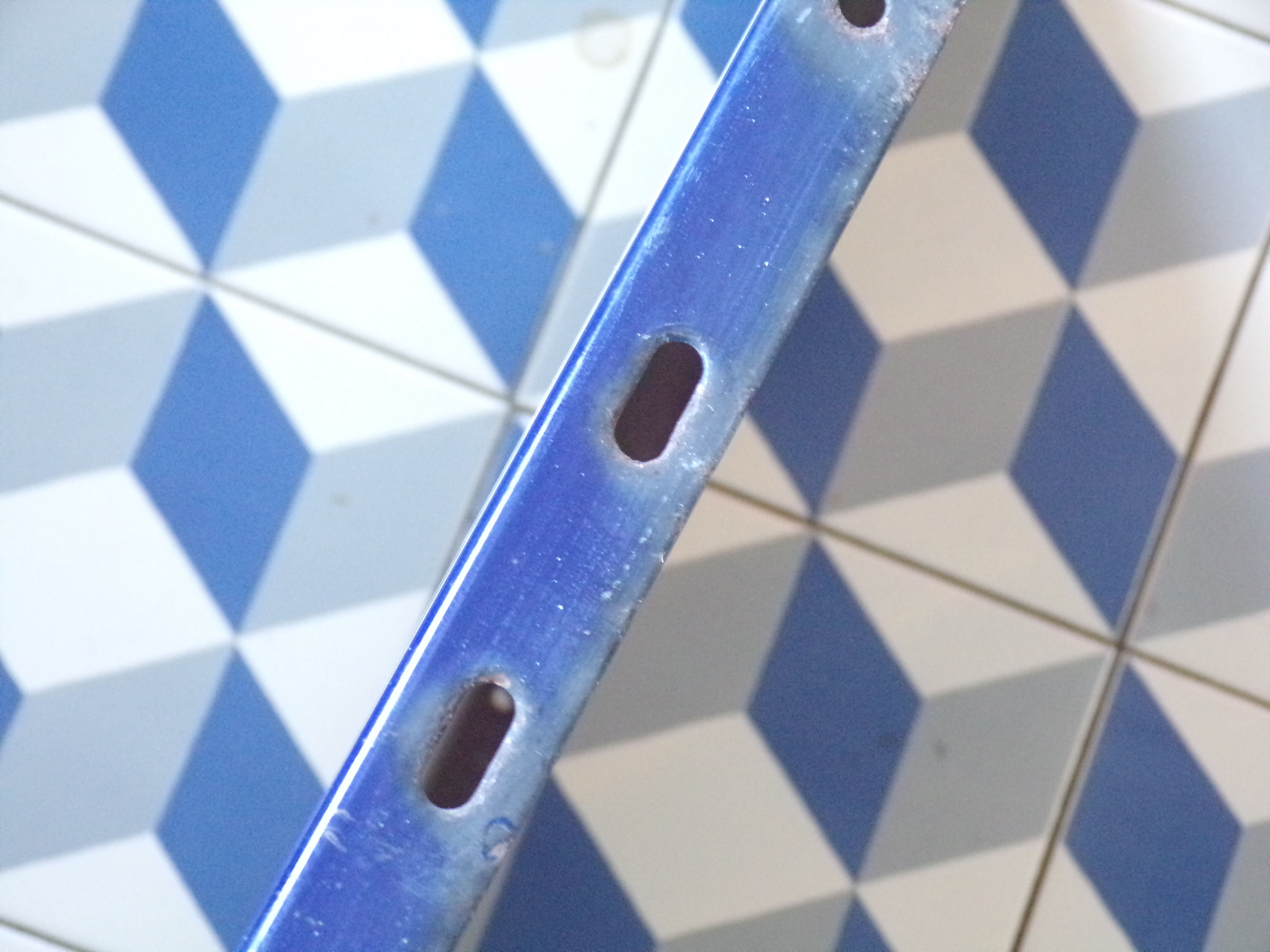 Old enamelled sheet metal panel parking prohibited