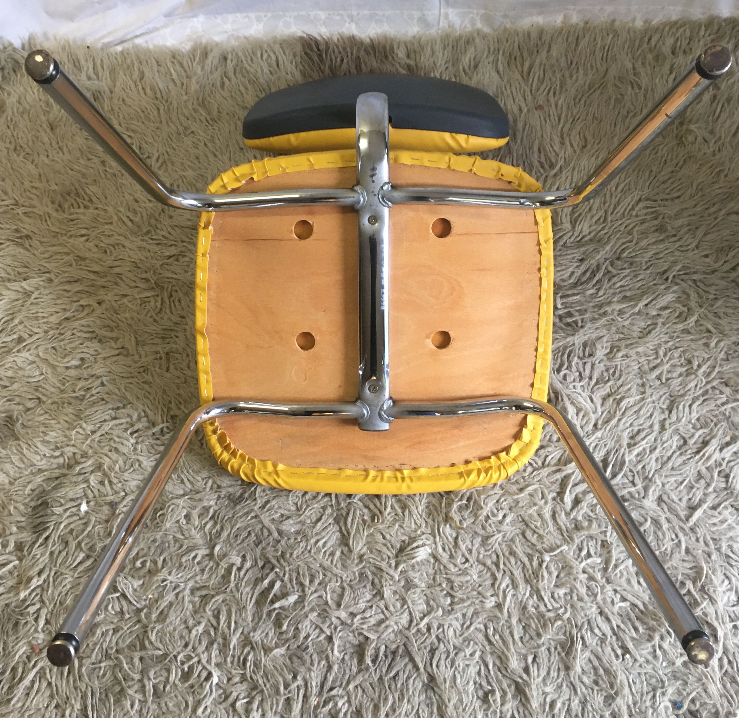 Strafor steelcase chair in the 70s