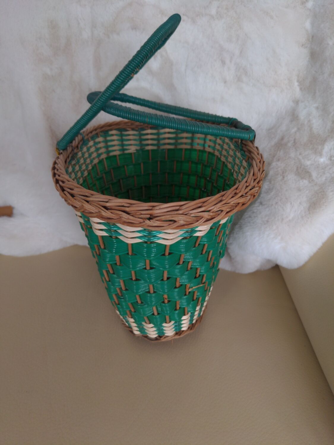 Panier scoubidou