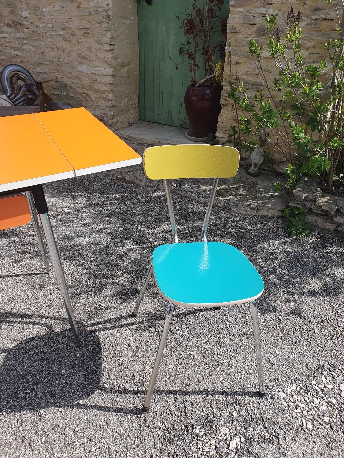 Formica table and chairs
