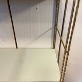 Metal string shelf