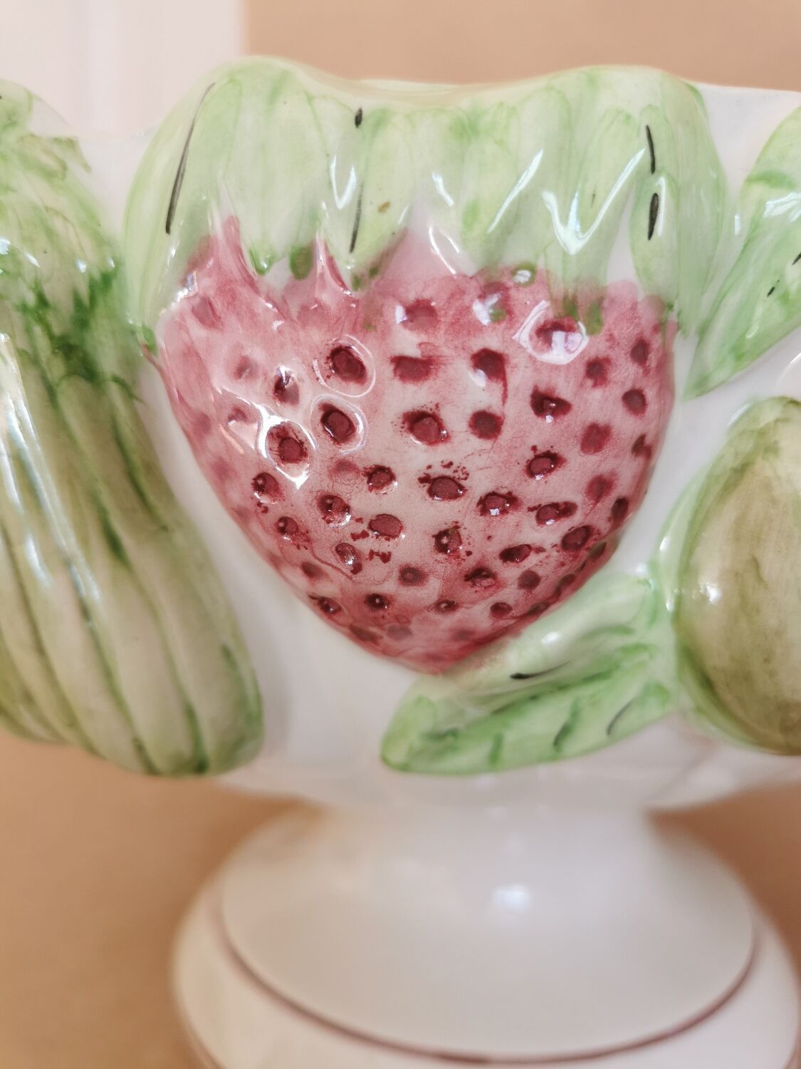 Slurry porcelain cup