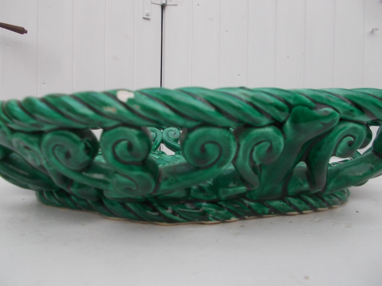 Braided ceramic fruit cup