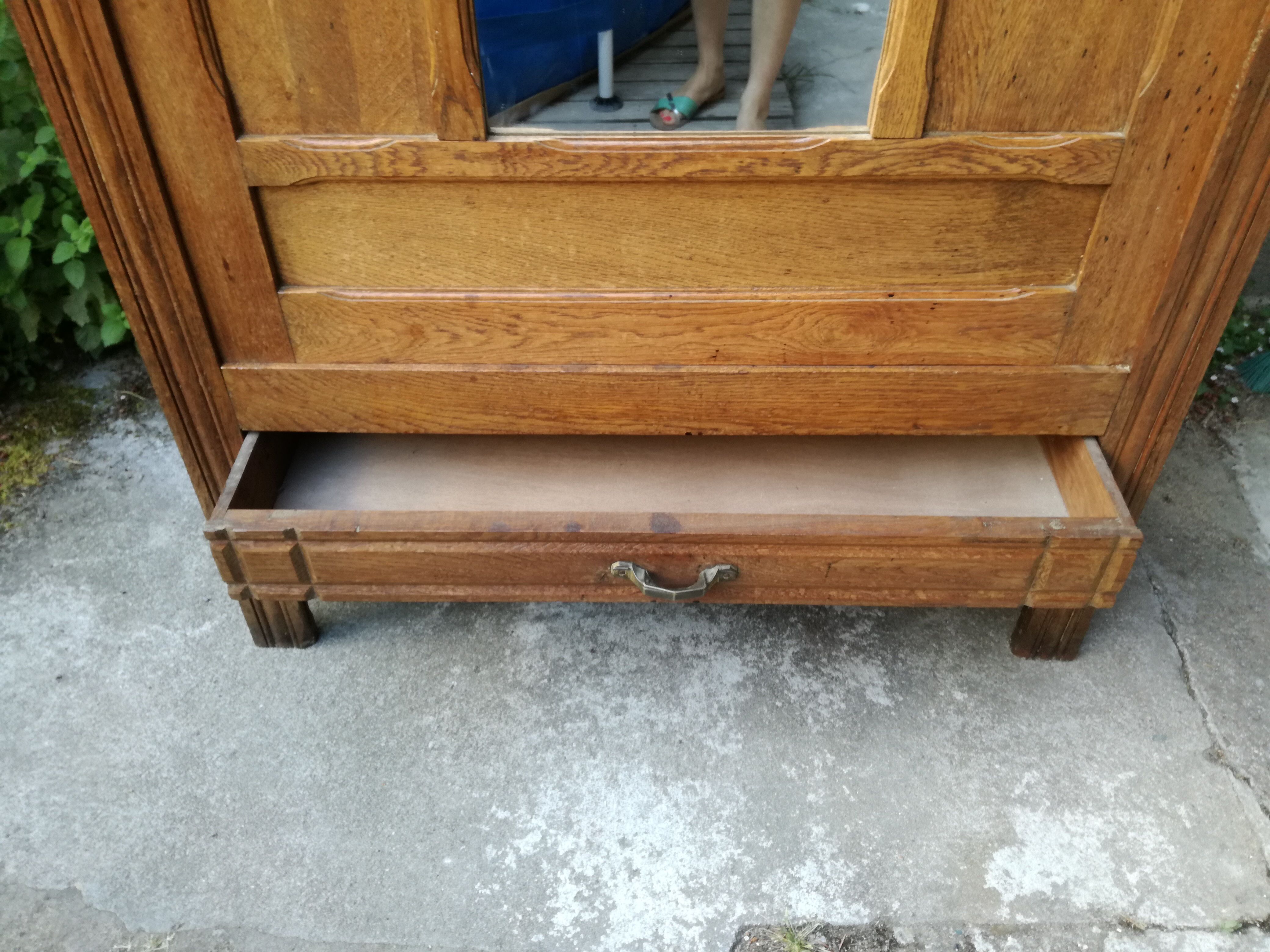 Art Deco Parisian wardrobe from the 1930s
