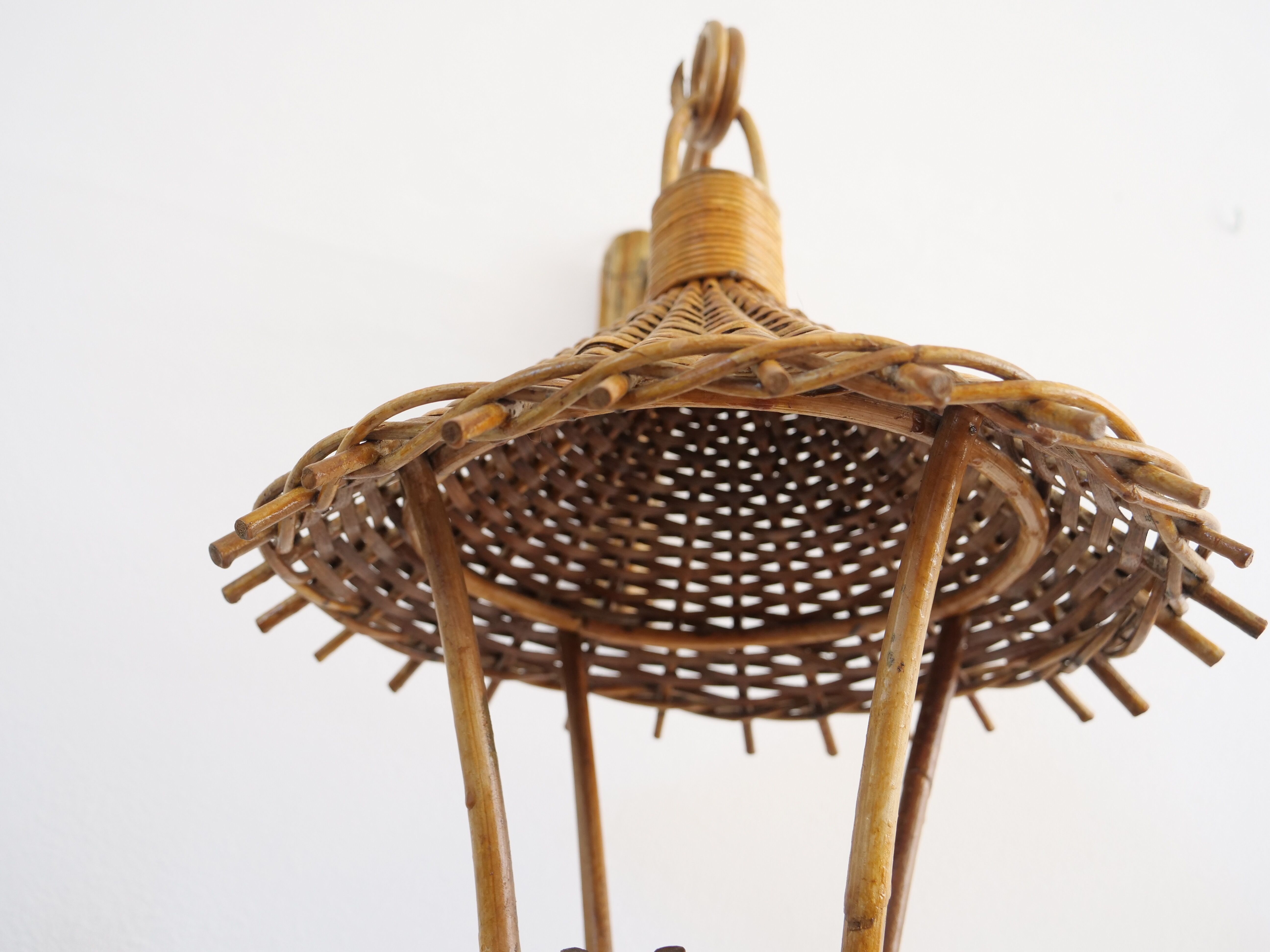 rattan wall lamp for hanging plant