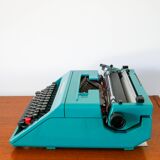 Olivetti typewriter, Studio 45, Electric Blue, with accessories, 1970