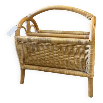 Rattan magazine holder