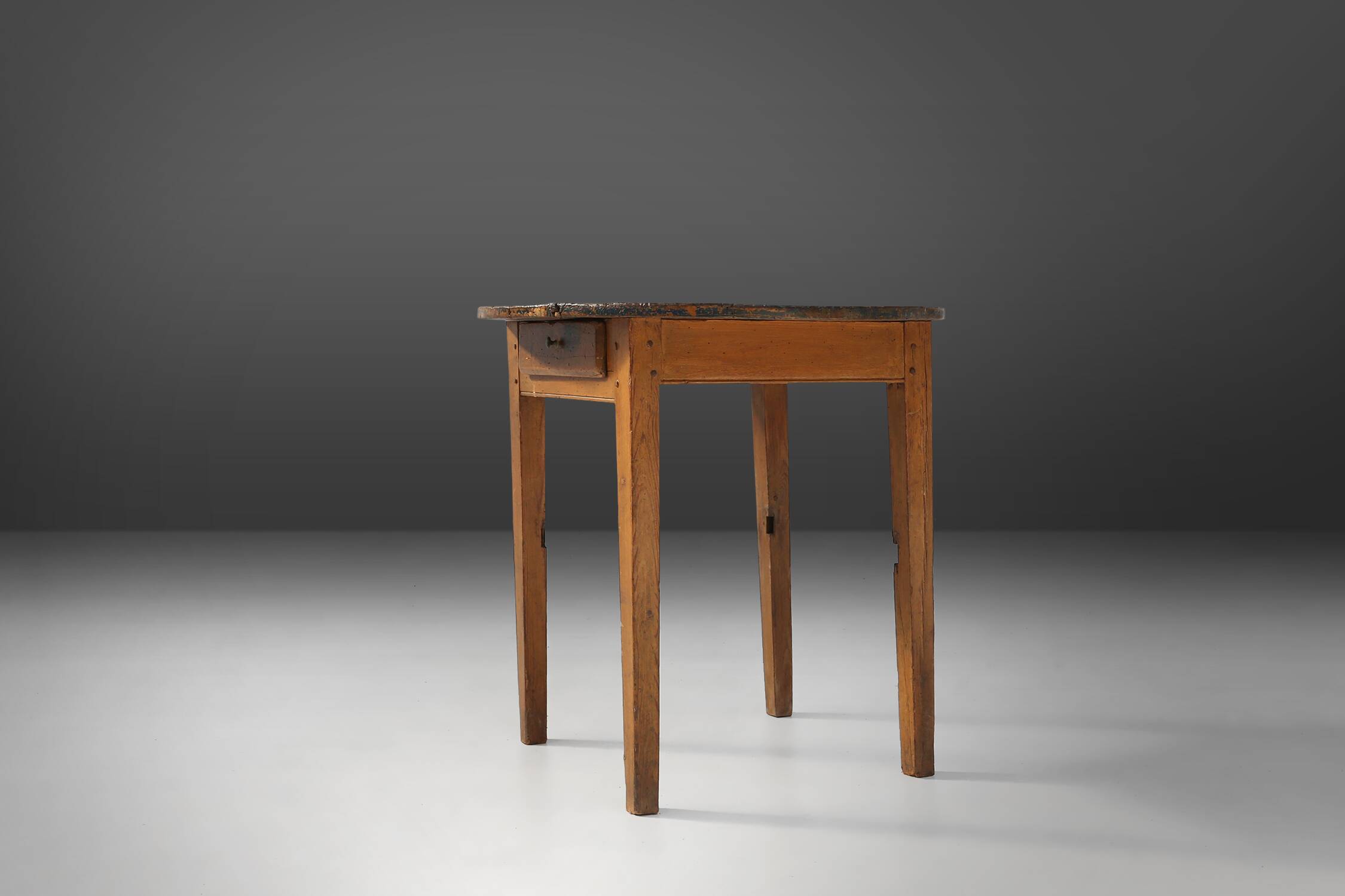 French round sidetable in oak with blue top and beautiful patina, ca. 1850