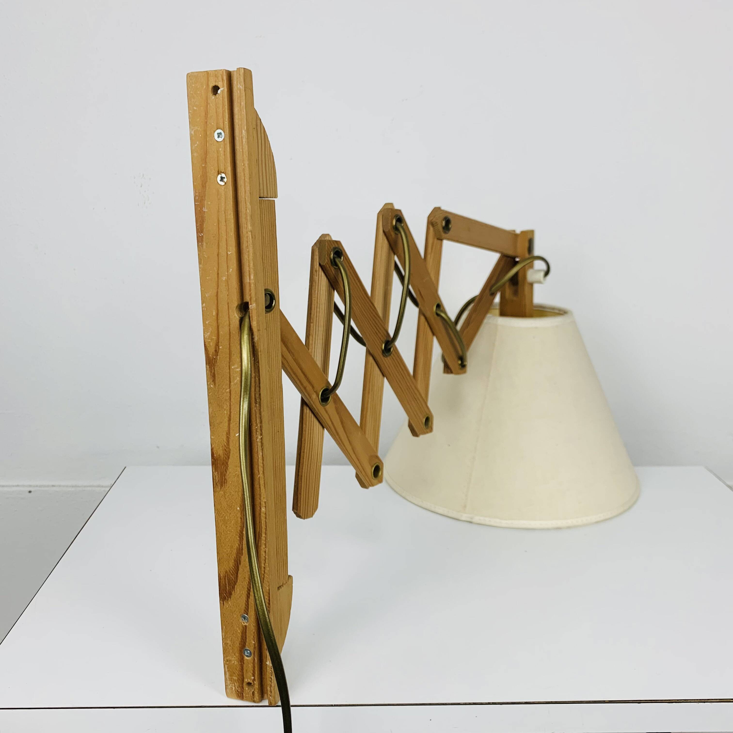 60s accordion wall light, pine