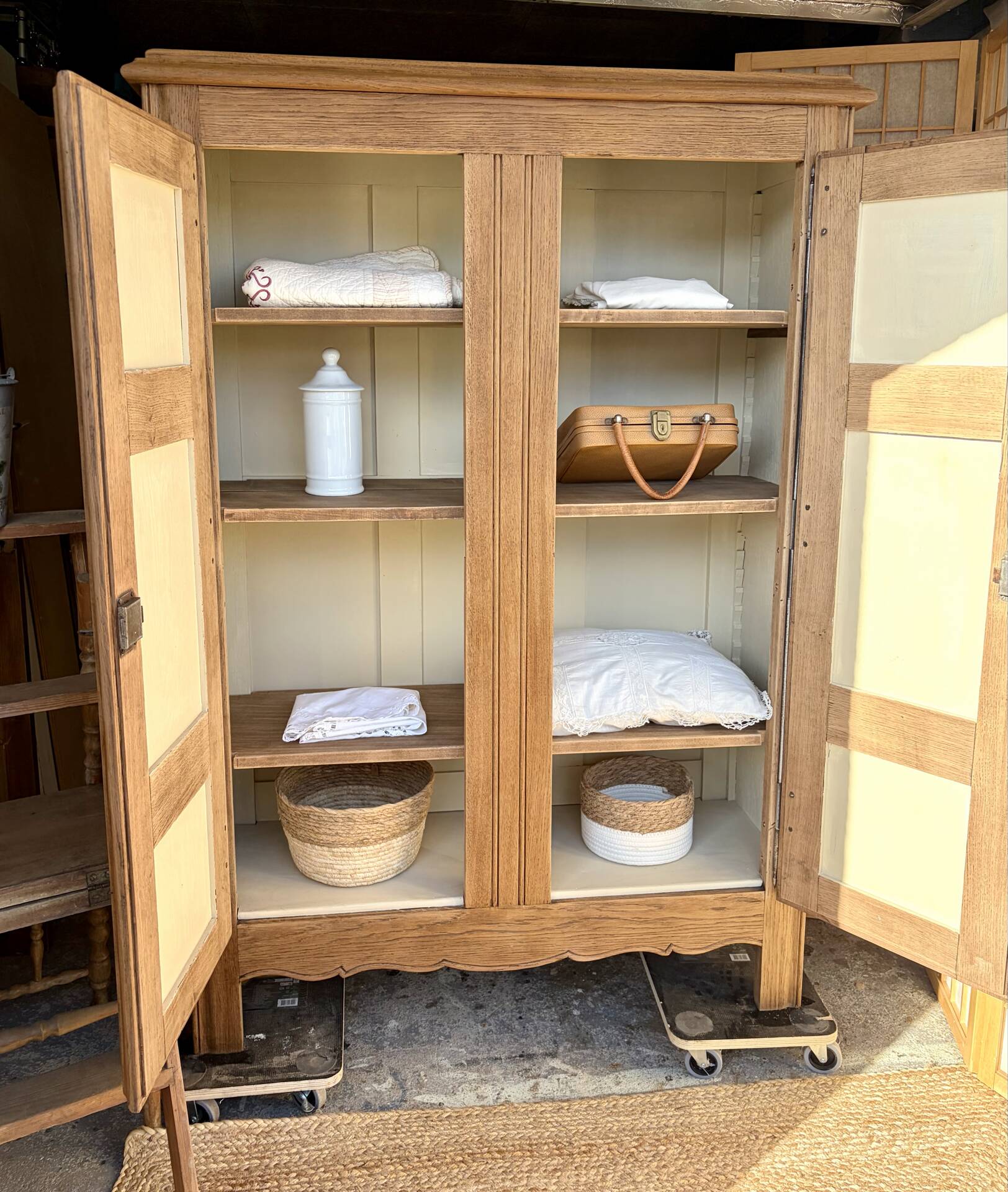 Armoire en chêne 