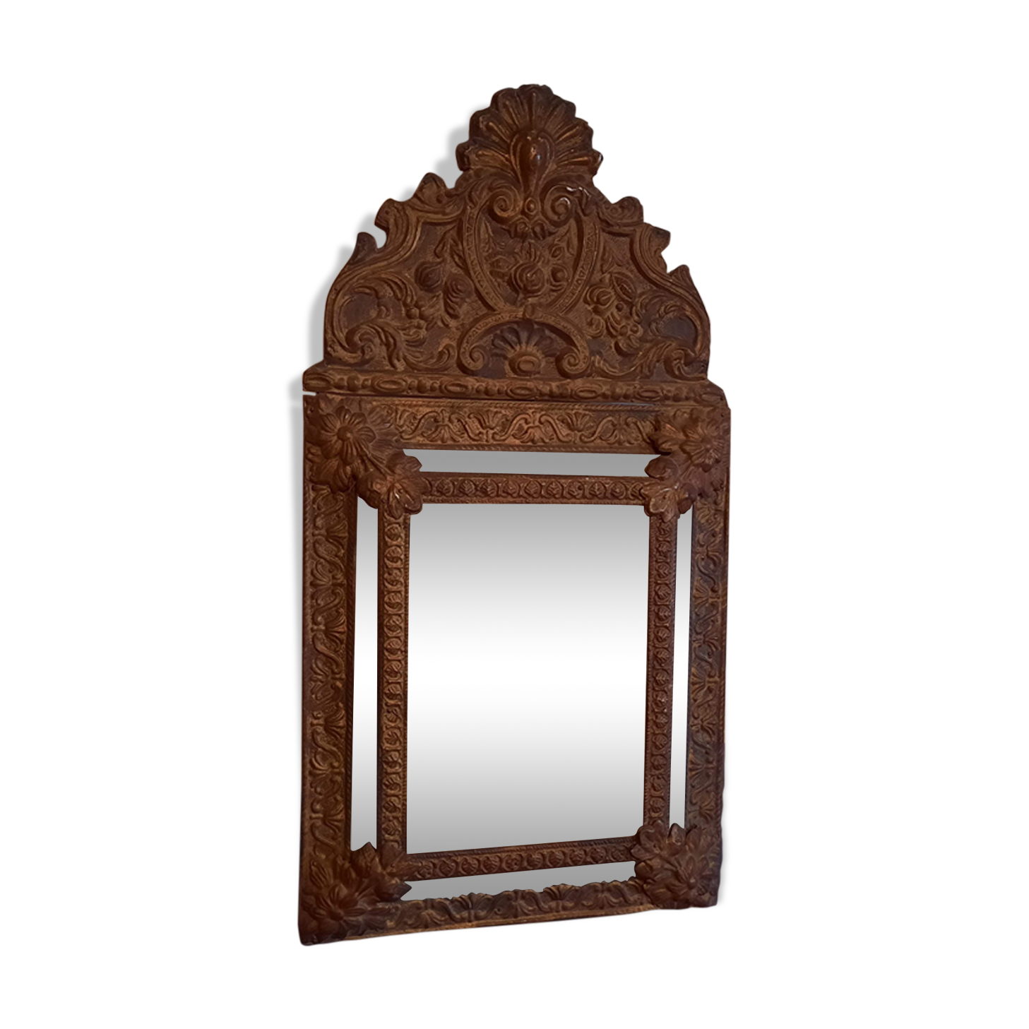 Closed-wall mirror