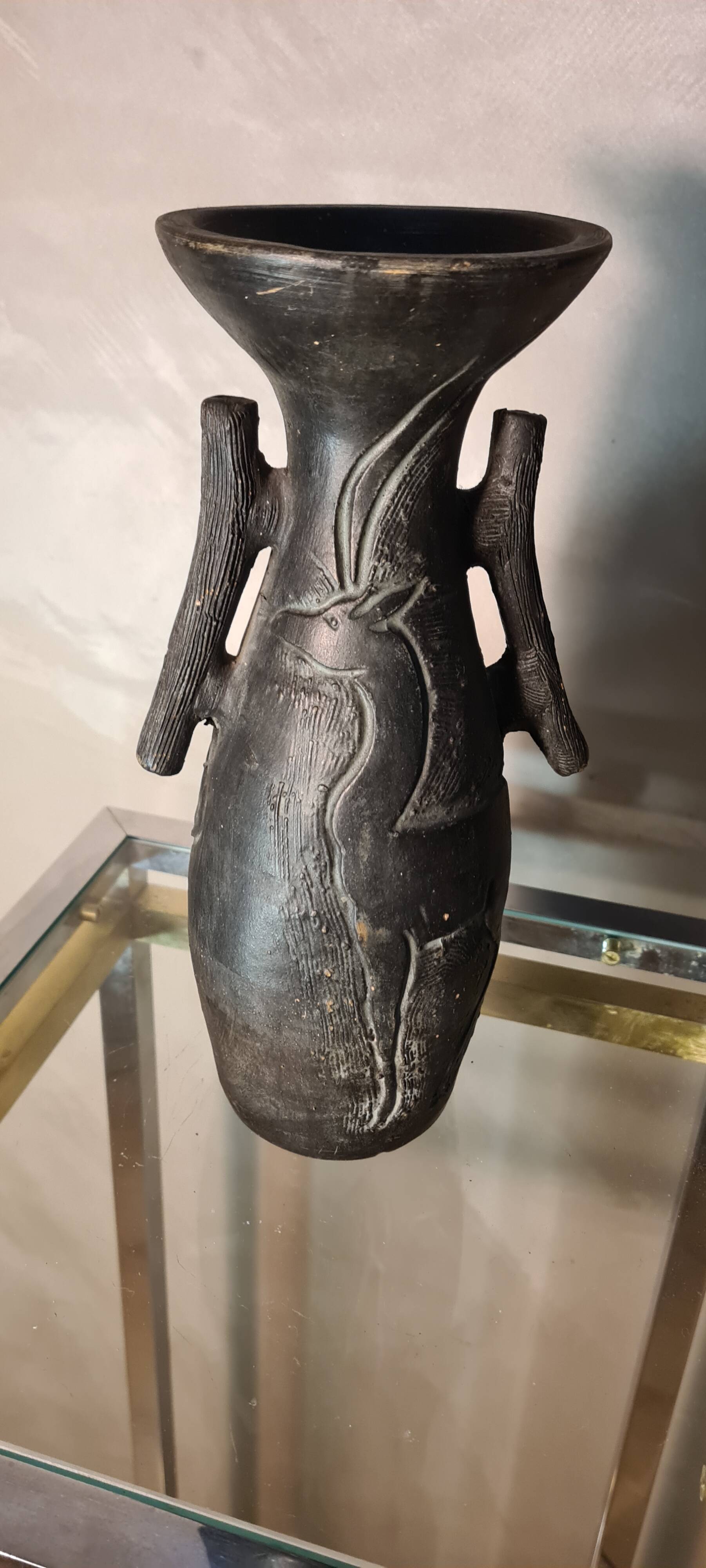 zoomorphic goual vase