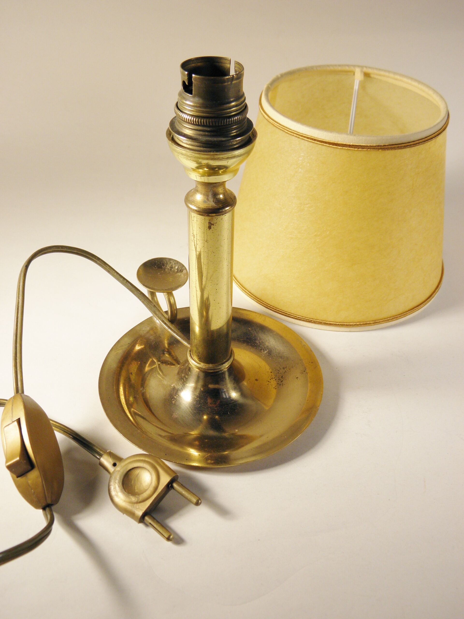 Golden brass candlestick lamp
