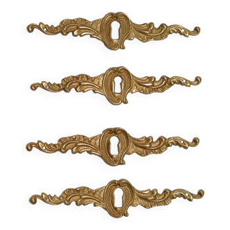 Louis XV style keyways