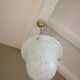 Suspension vasque en verre de Clichy blanc style art déco