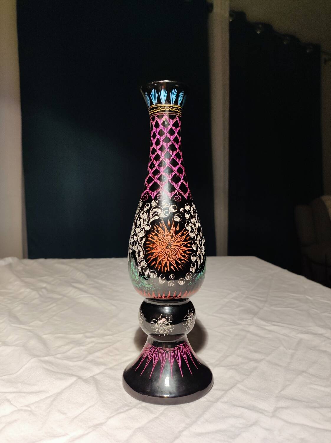 Single-flower vase