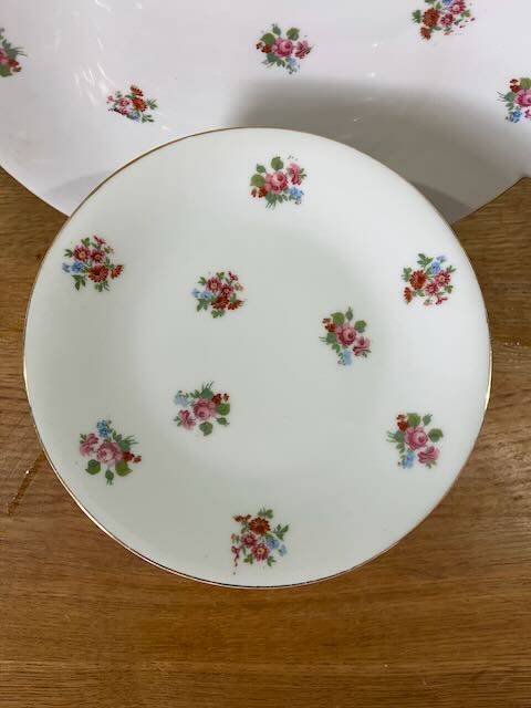 Floral dessert service