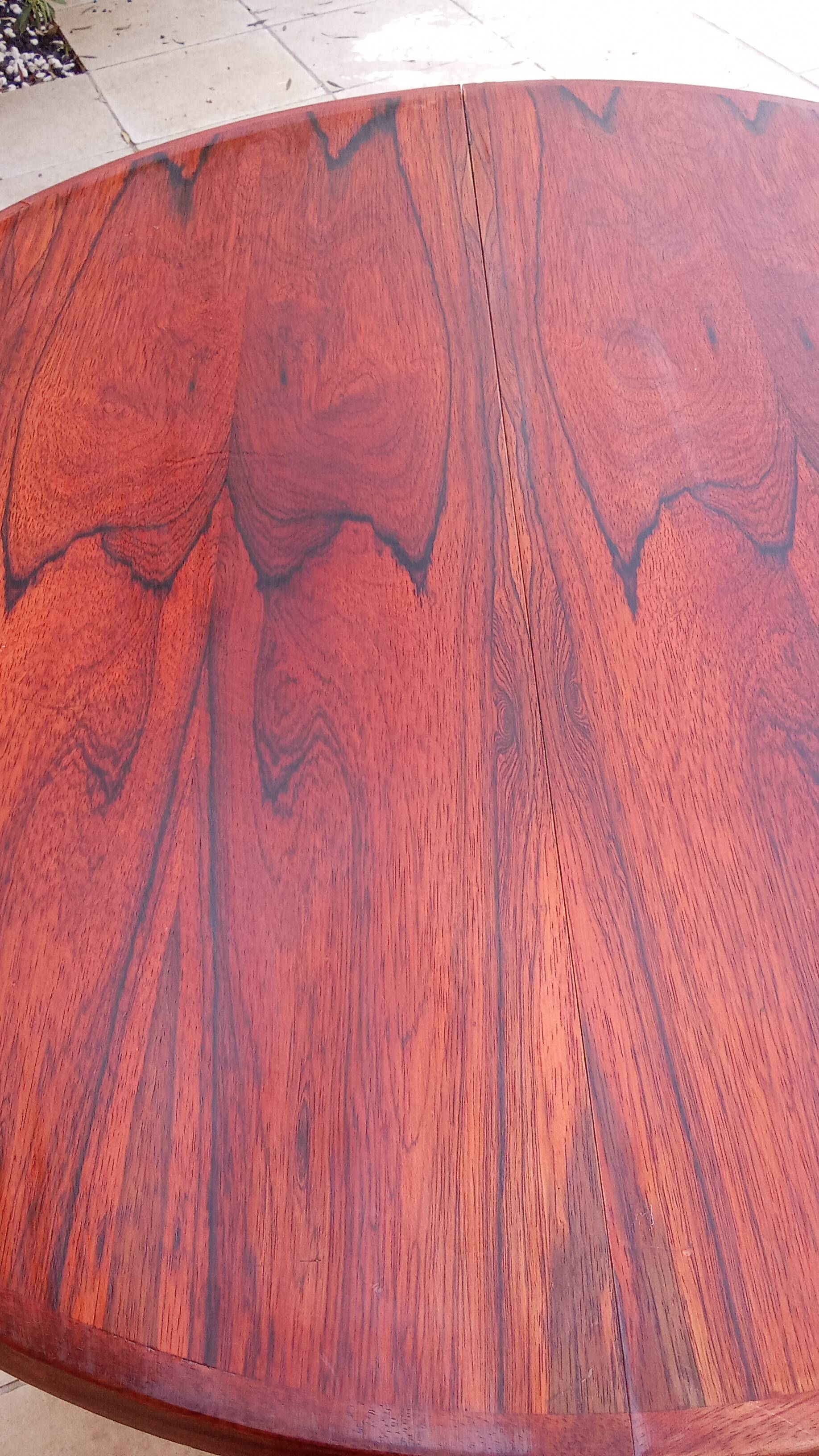 Round table in vintage Rio rosewood