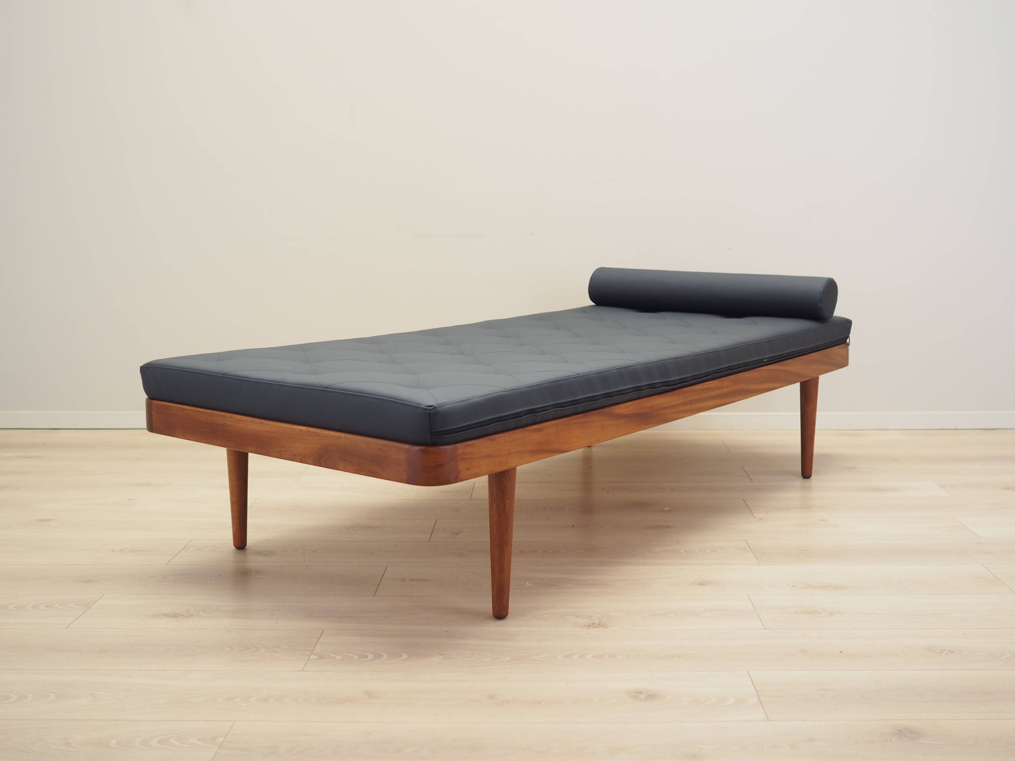 Teak daybed, Danish design, 1970s, production: Denmark