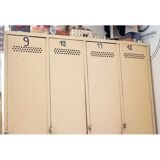 Industrial vestary in 4-door metal
