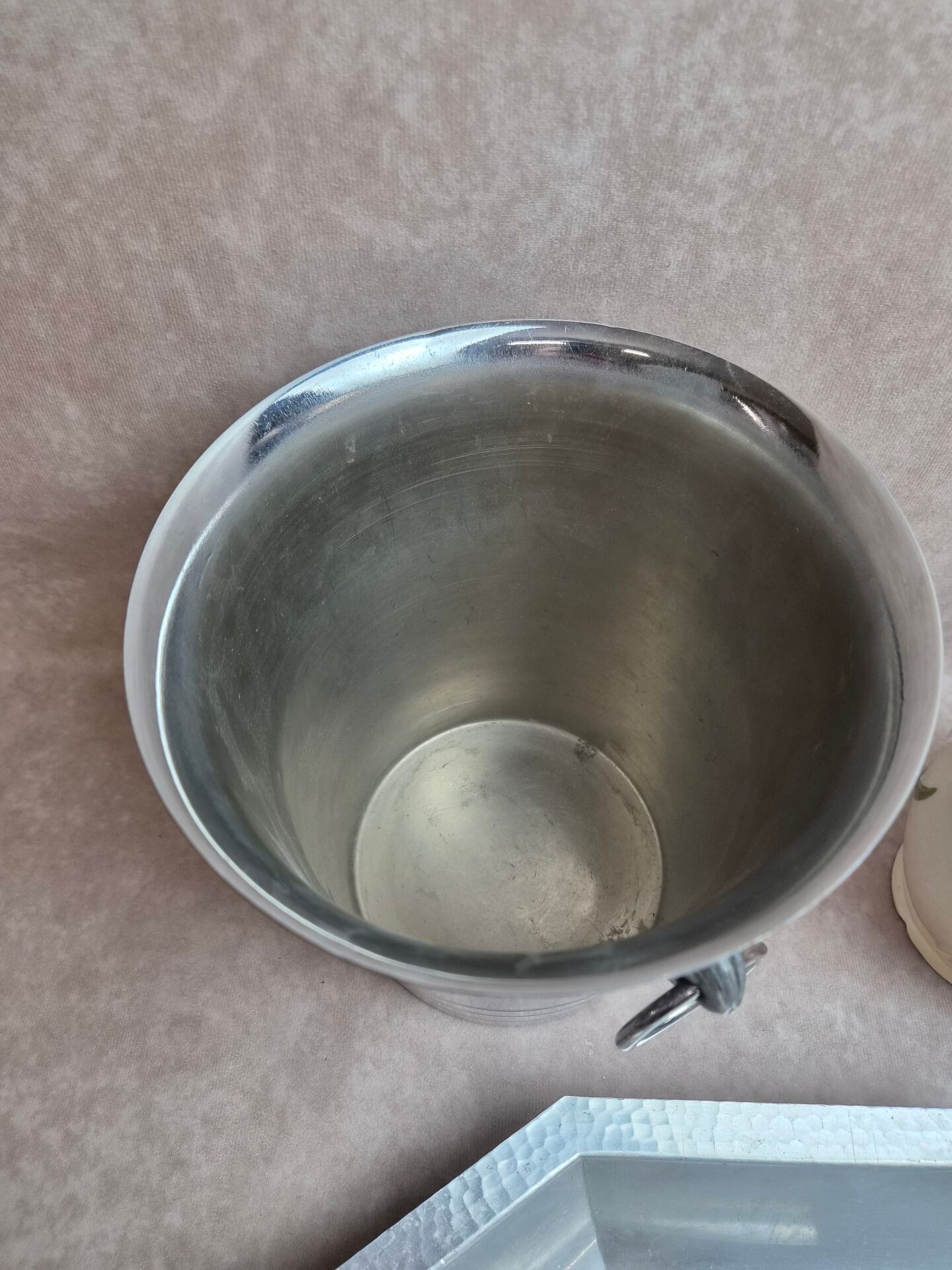 Reserved lot of 4 vintage items.