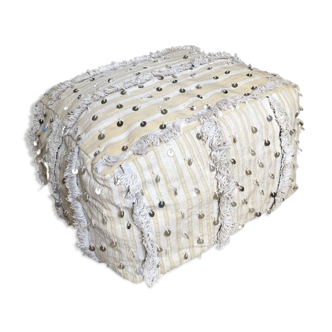 Moroccan pouf fabrics white and sequins