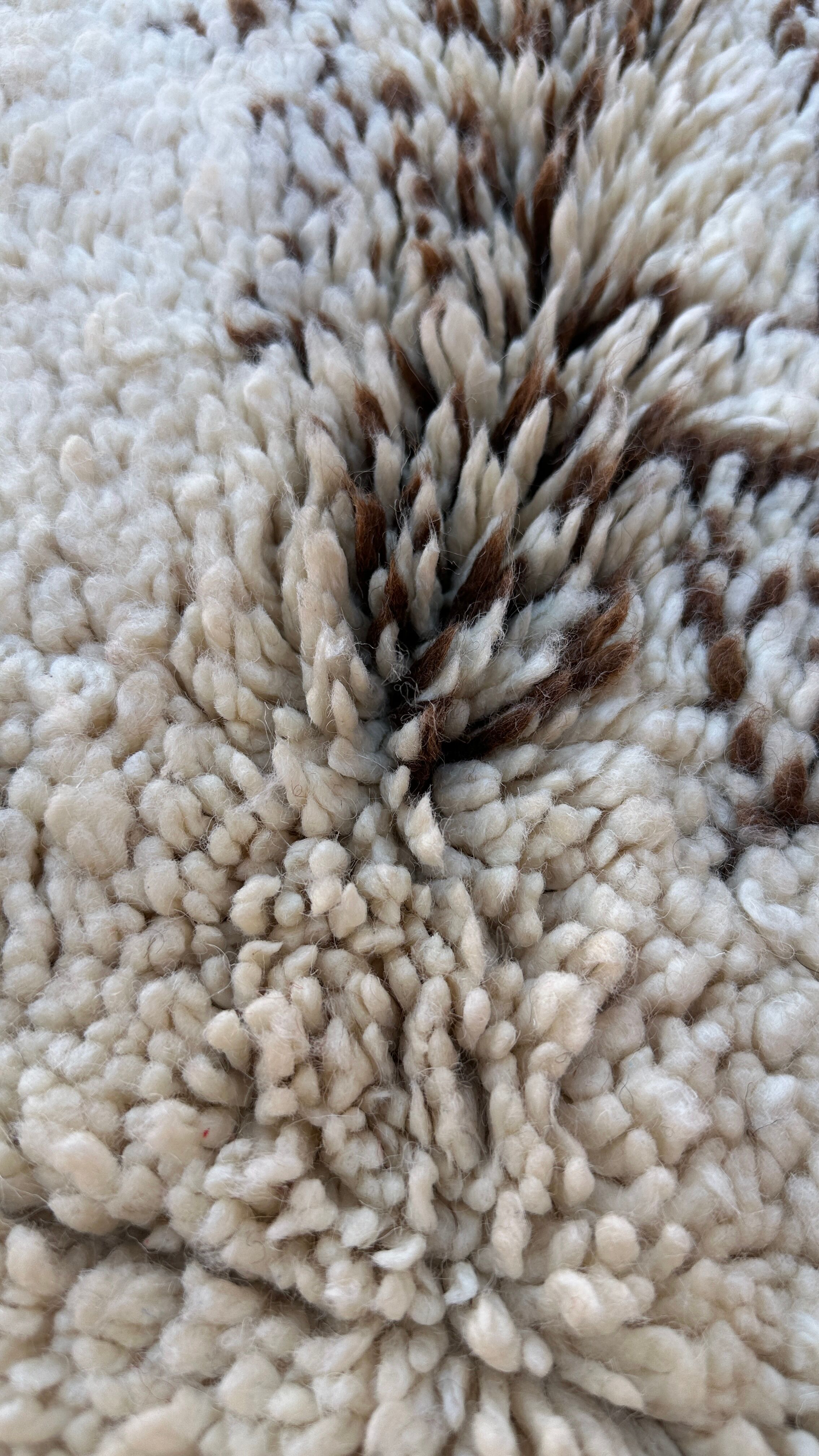 Moroccan carpet - 184 x 275 cm