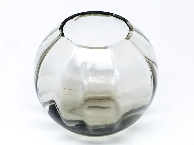 Art Deco sphere vase, glass, Niemen Glassworks, Poland, 1930s